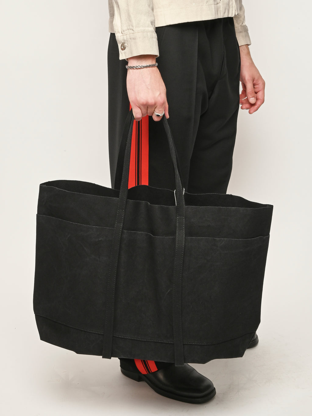 Amiacalva - Large Black Washed Canvas 6 Pockets Tote – Frances May