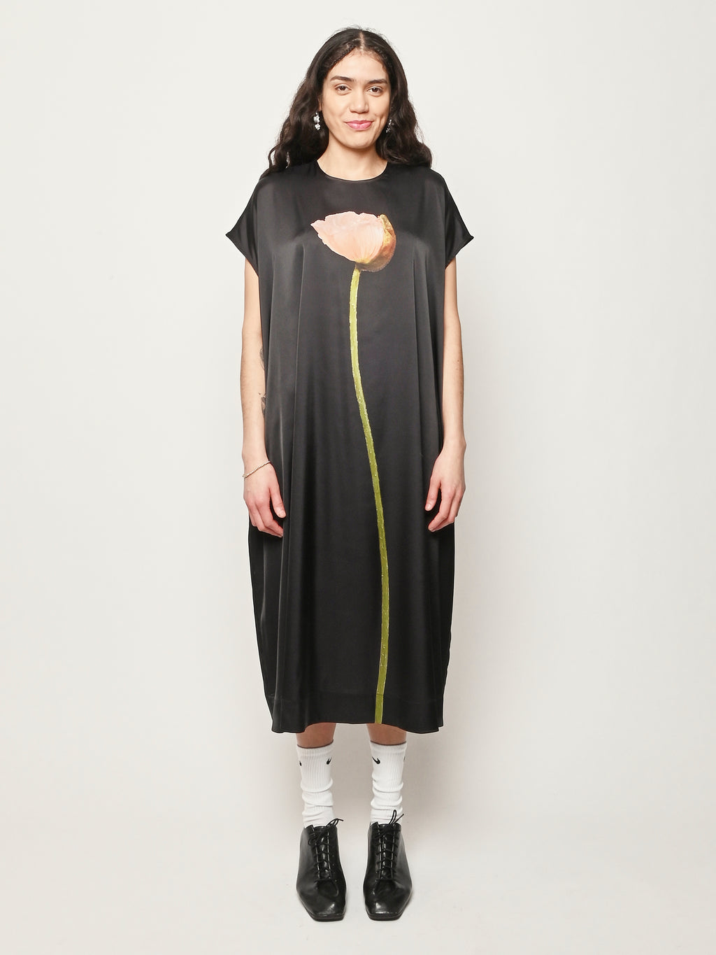 simone rocha レイヤードロンTブラック　11747391 ポーカーズ simone-rocha-black-poppy-motif