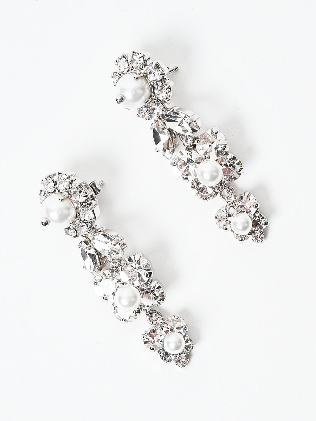 アクセサリー simone rocha daisy leaf cluster earrings Simone Rocha - Crystal/Pearl Daisy Cluster Earrings – Frances May