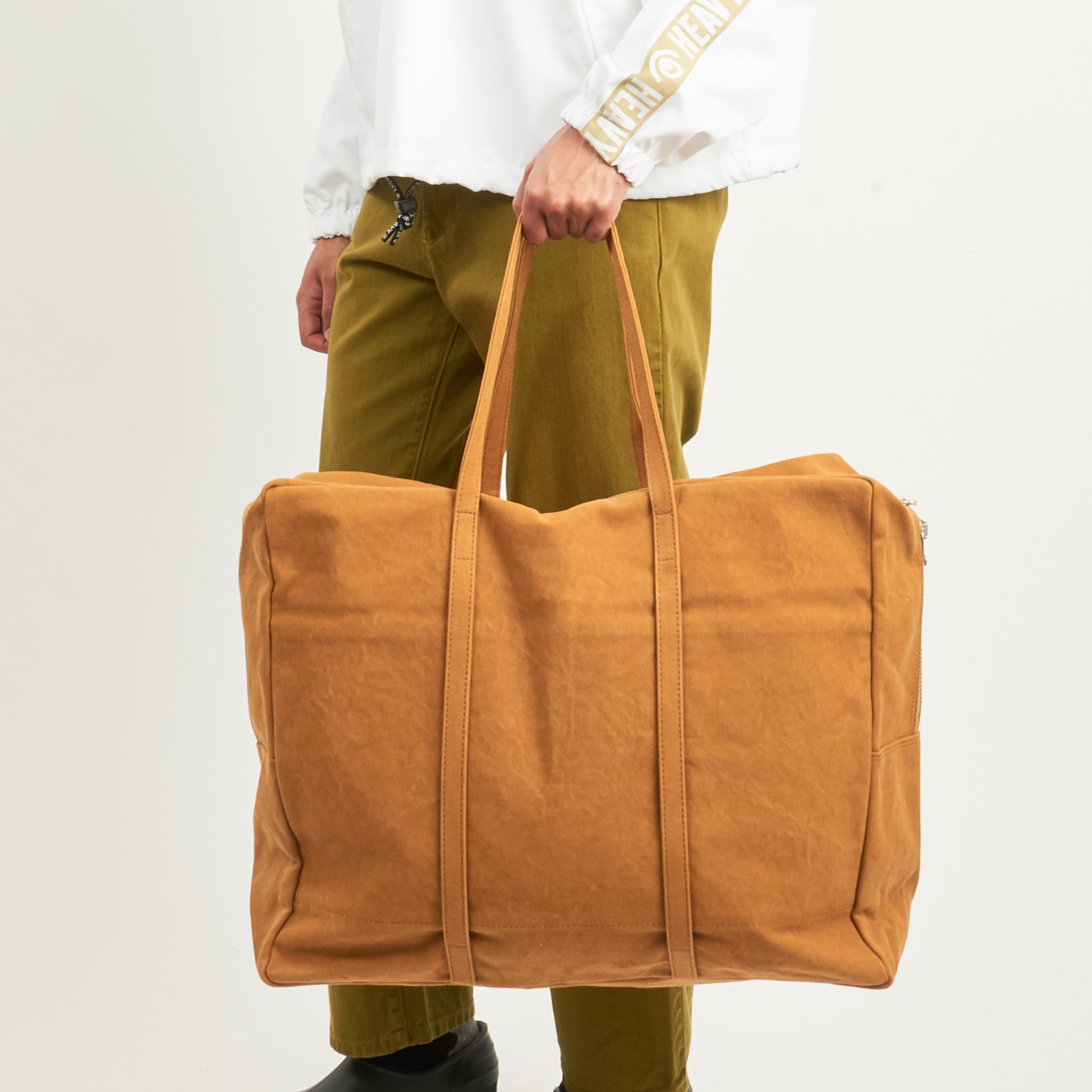 Amiacalva Washed Canvas 2 Way Messenger Bag S in Mustard