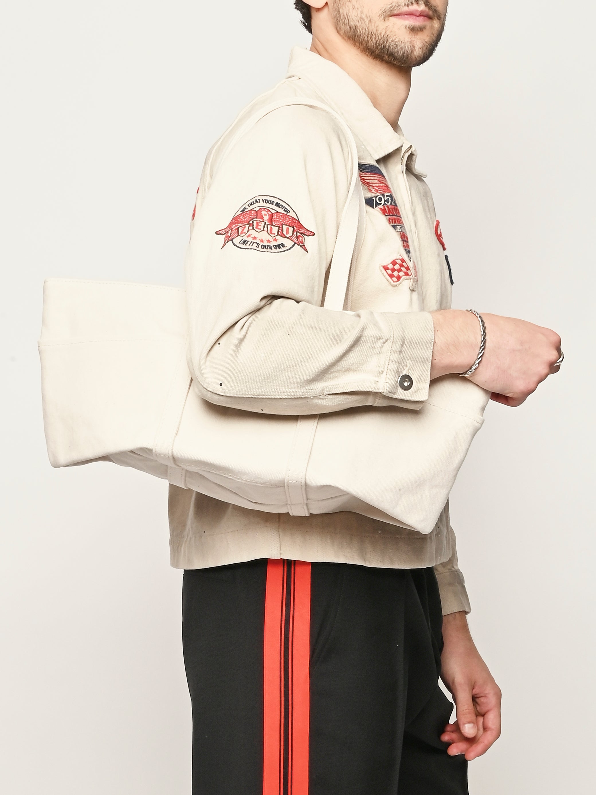 amiacalva-white-canoe-washed-