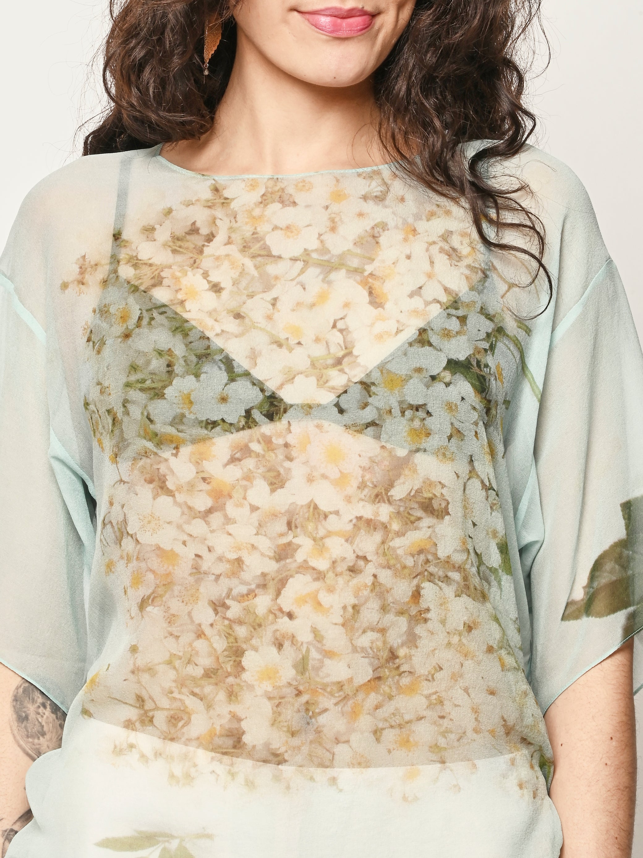 Anntian - Print S Chiffon T-Shirt – Frances May