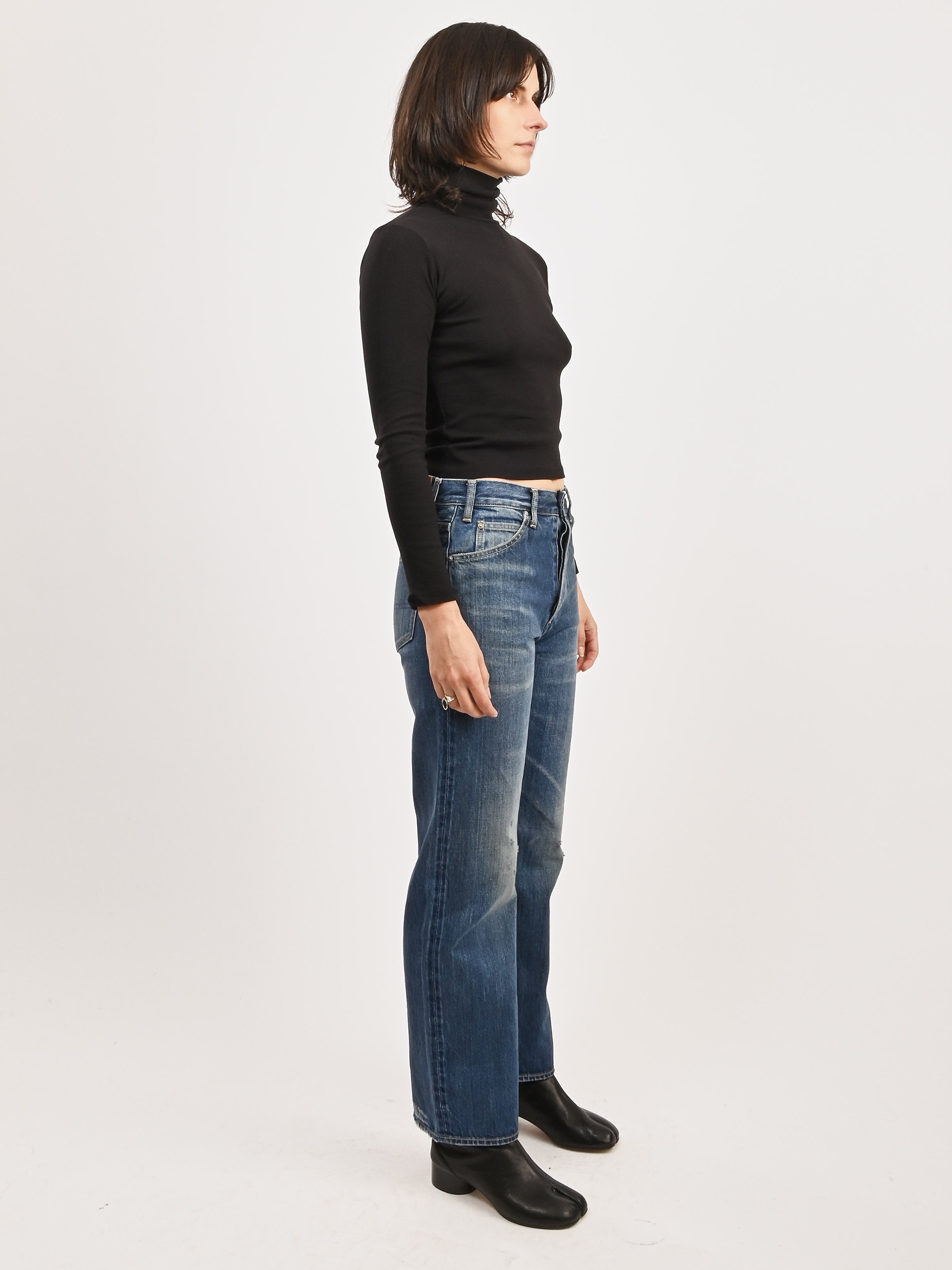Chimala - Medium Distress Selvedge Denim Narrow Straight Cut