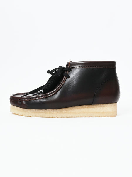 clarks-dark-tan-combi-wallabee