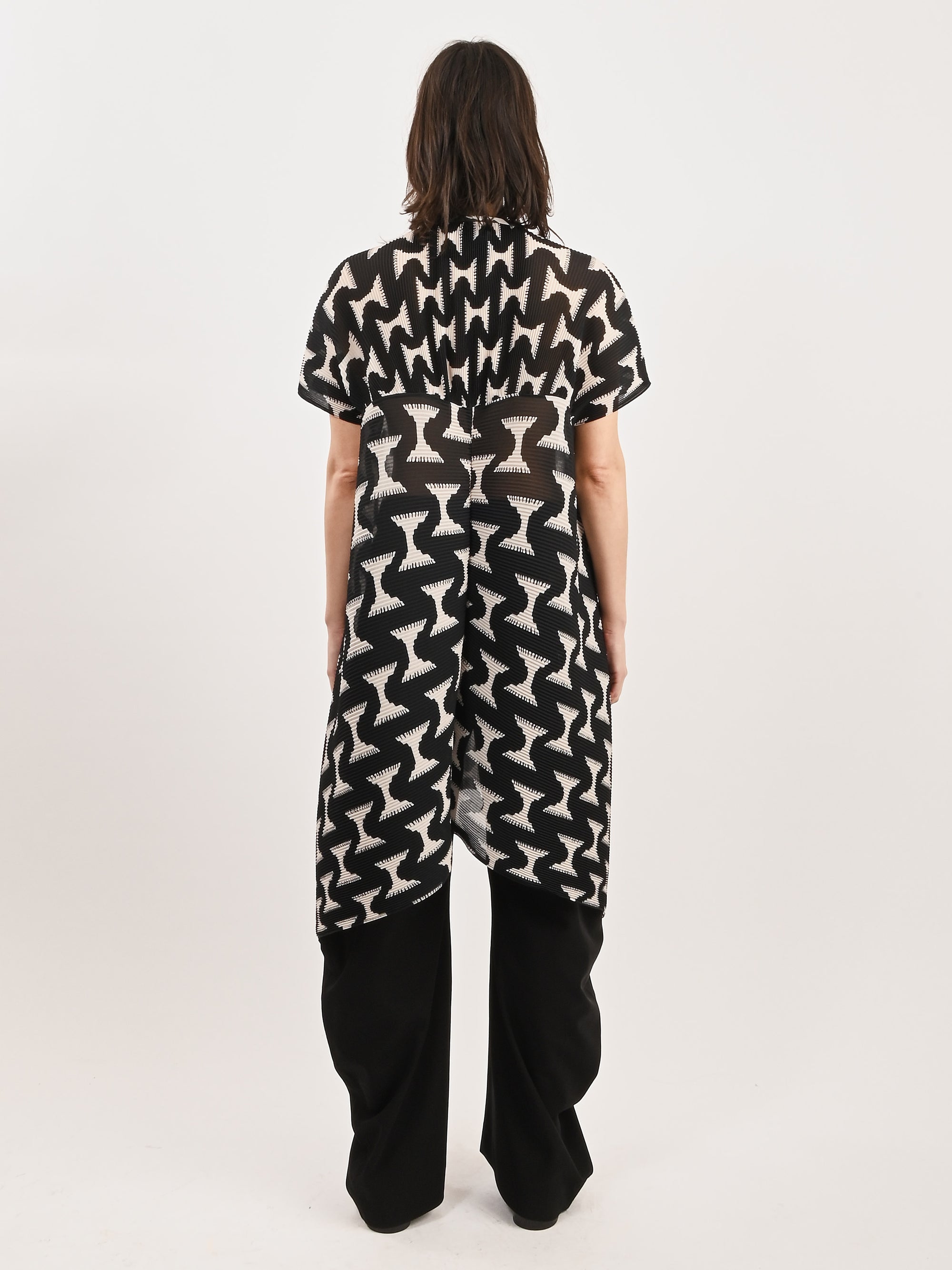 Henrik Vibskov - Black/White Jazzhands Thumb Plisse Blouse 