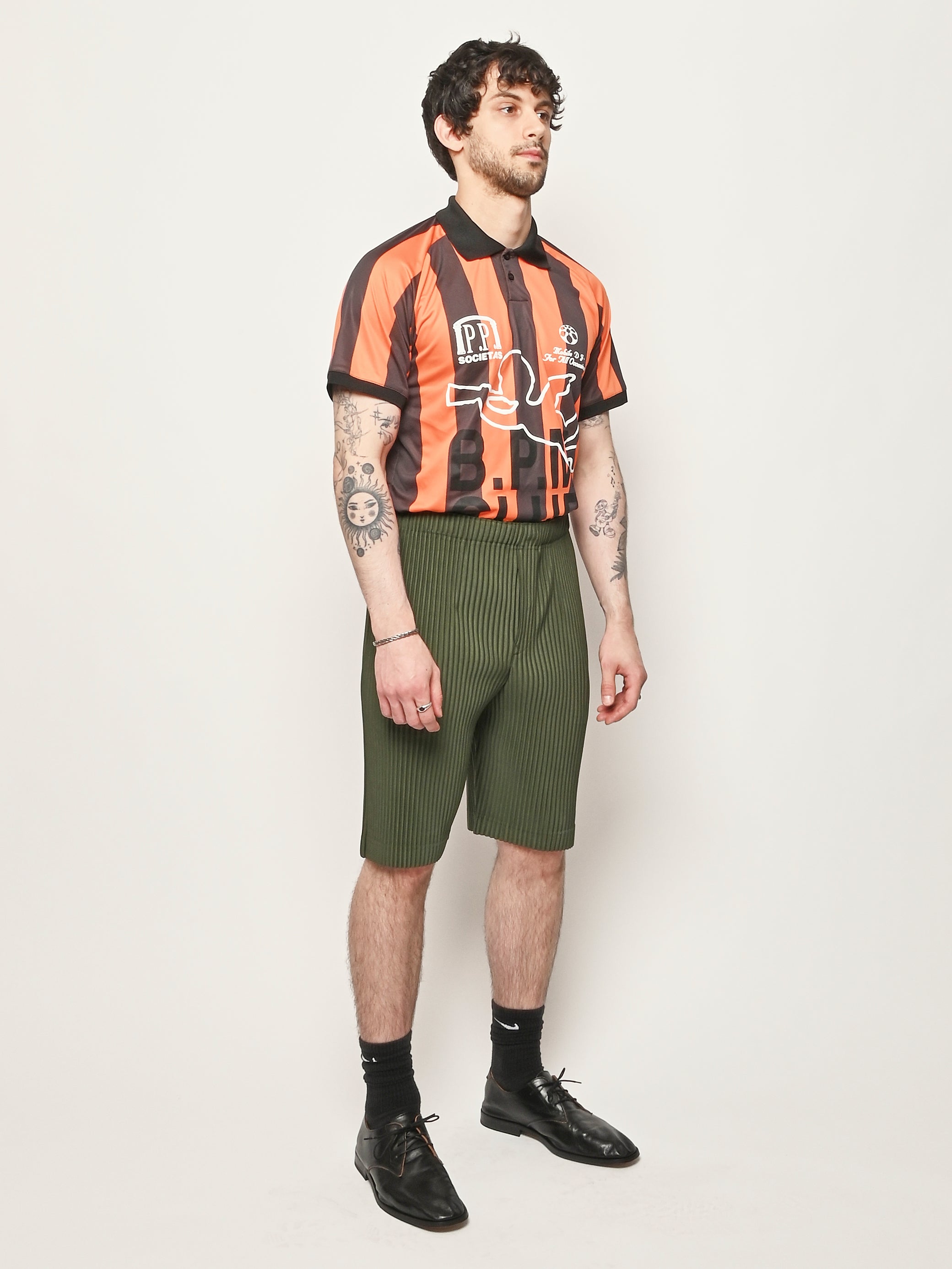 Homme Plisse Issey Miyake - Duomo Door Green Color Pleats 2 Shorts