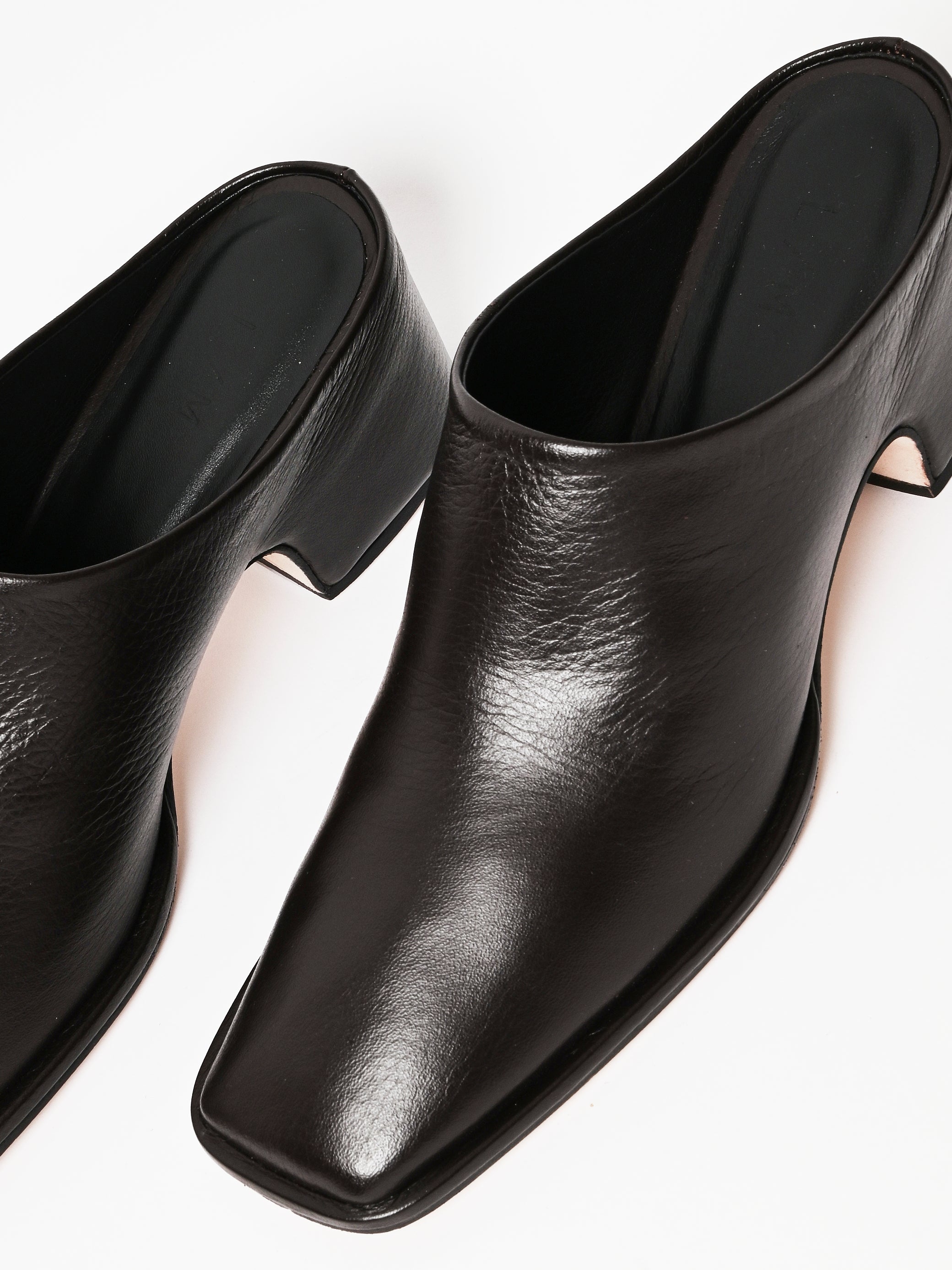 Lauren Manoogian - Espresso Square Arch Mule – Frances May