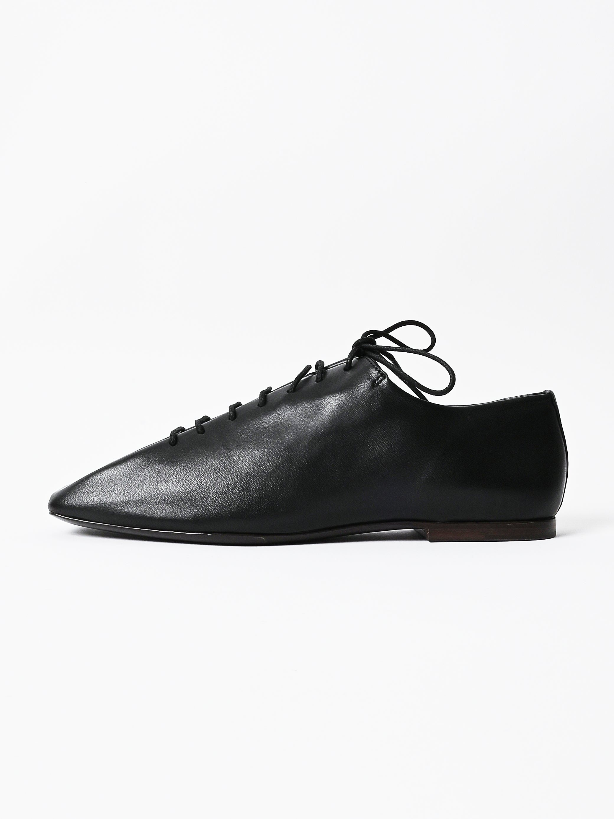 極美品LEMAIRE フラットクラシックダービー　黒　39 LEMAIRE - Black Souris Flat Classic Derbies – Frances May
