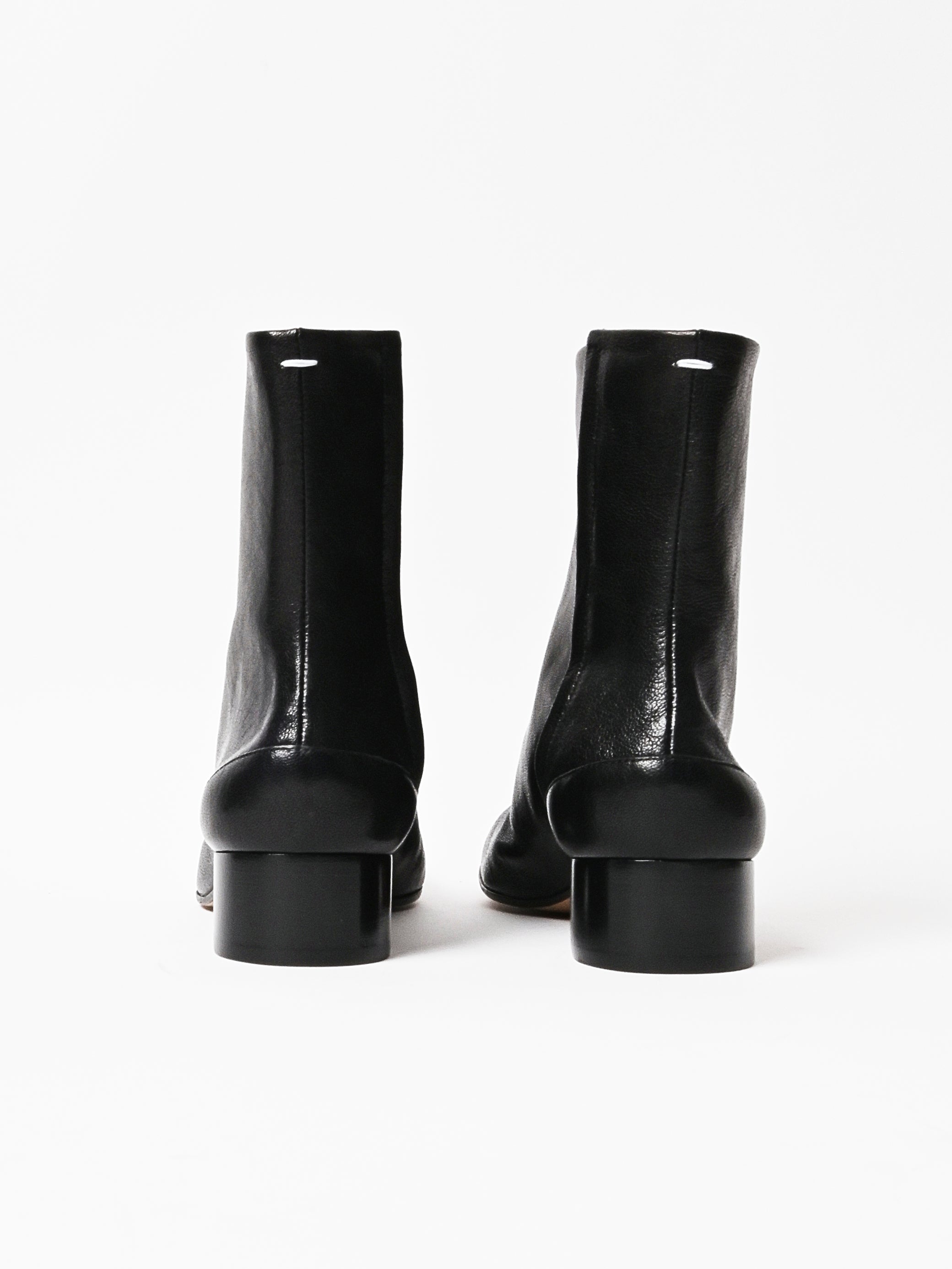 Maison Margiela - Black Low-Heel Tabi Boots – Frances May