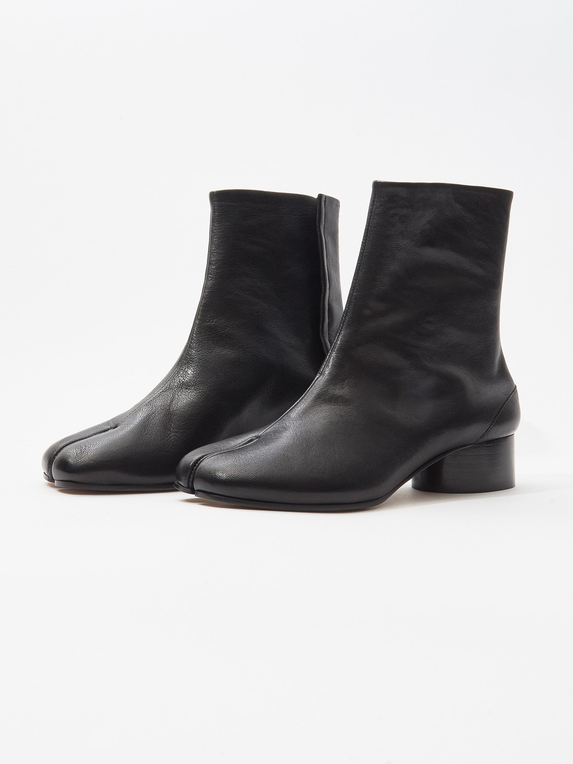 Maison Margiela - Black Low-Heel Tabi Boots – Frances May