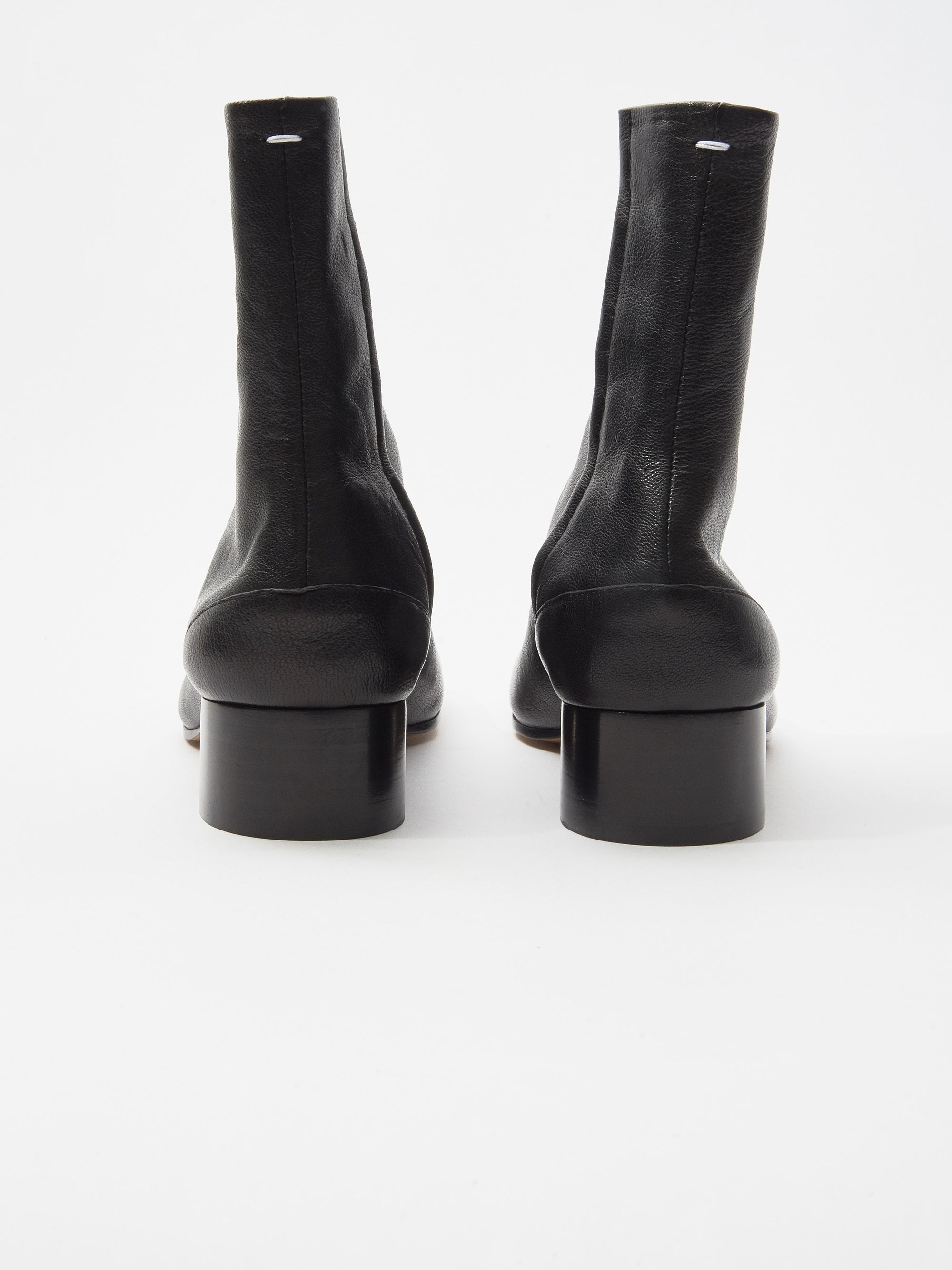 Maison Margiela Black Low-Heel Tabi Boots – Frances May