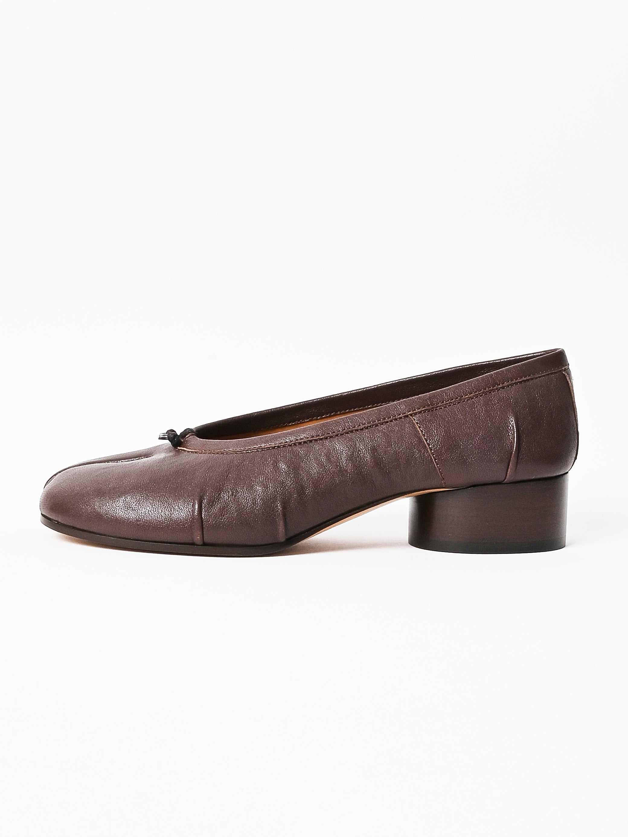 Maison Margiela Tabi フラットシューズ Maison Margiela - Brown Tabi New Ballerina – Frances May
