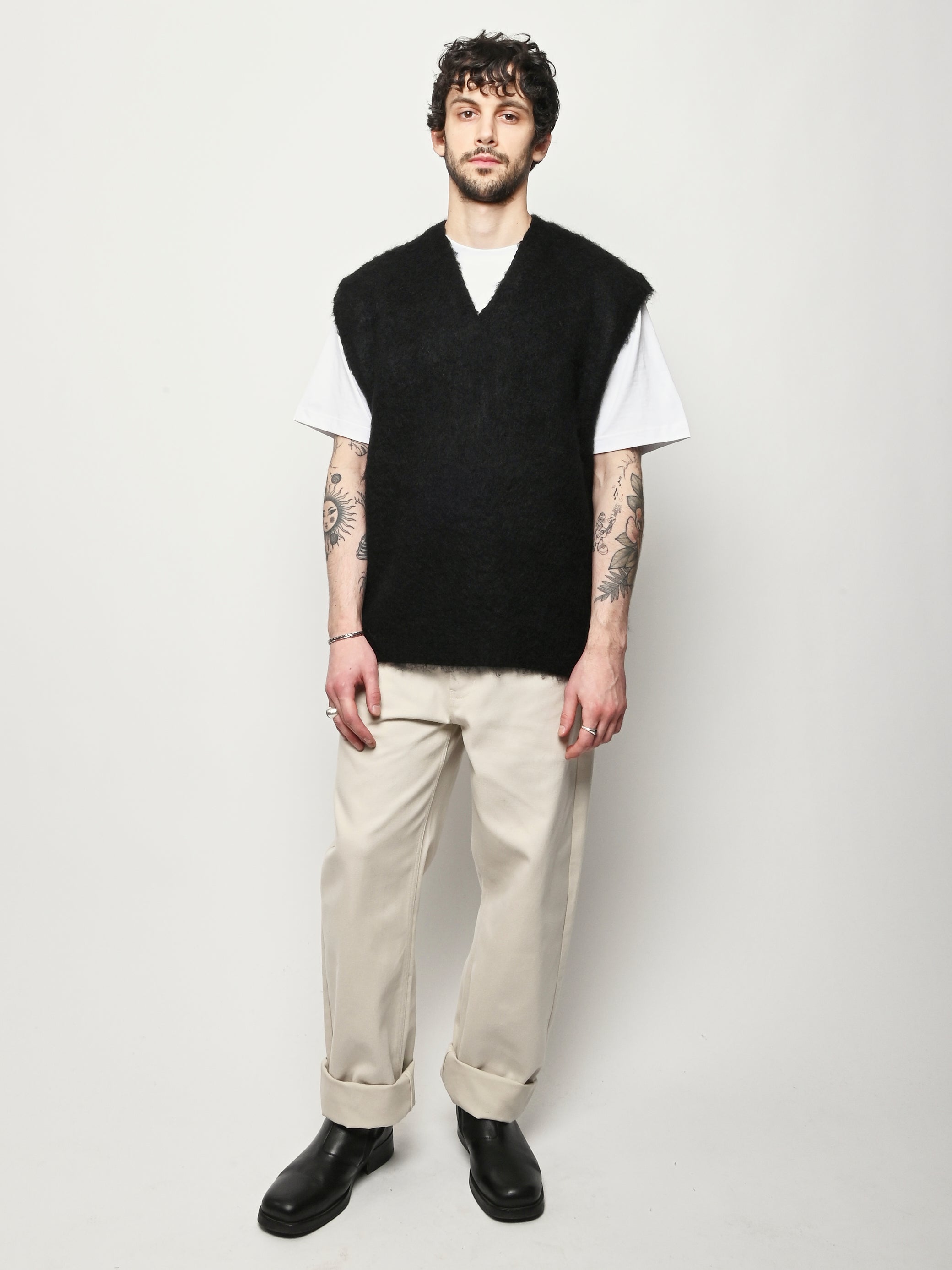 a*9様 サブレーションズ FURROW KNIT VEST .11【BLACK FURROW KNIT VEST .11【BLACK】 – SUBLATIONS