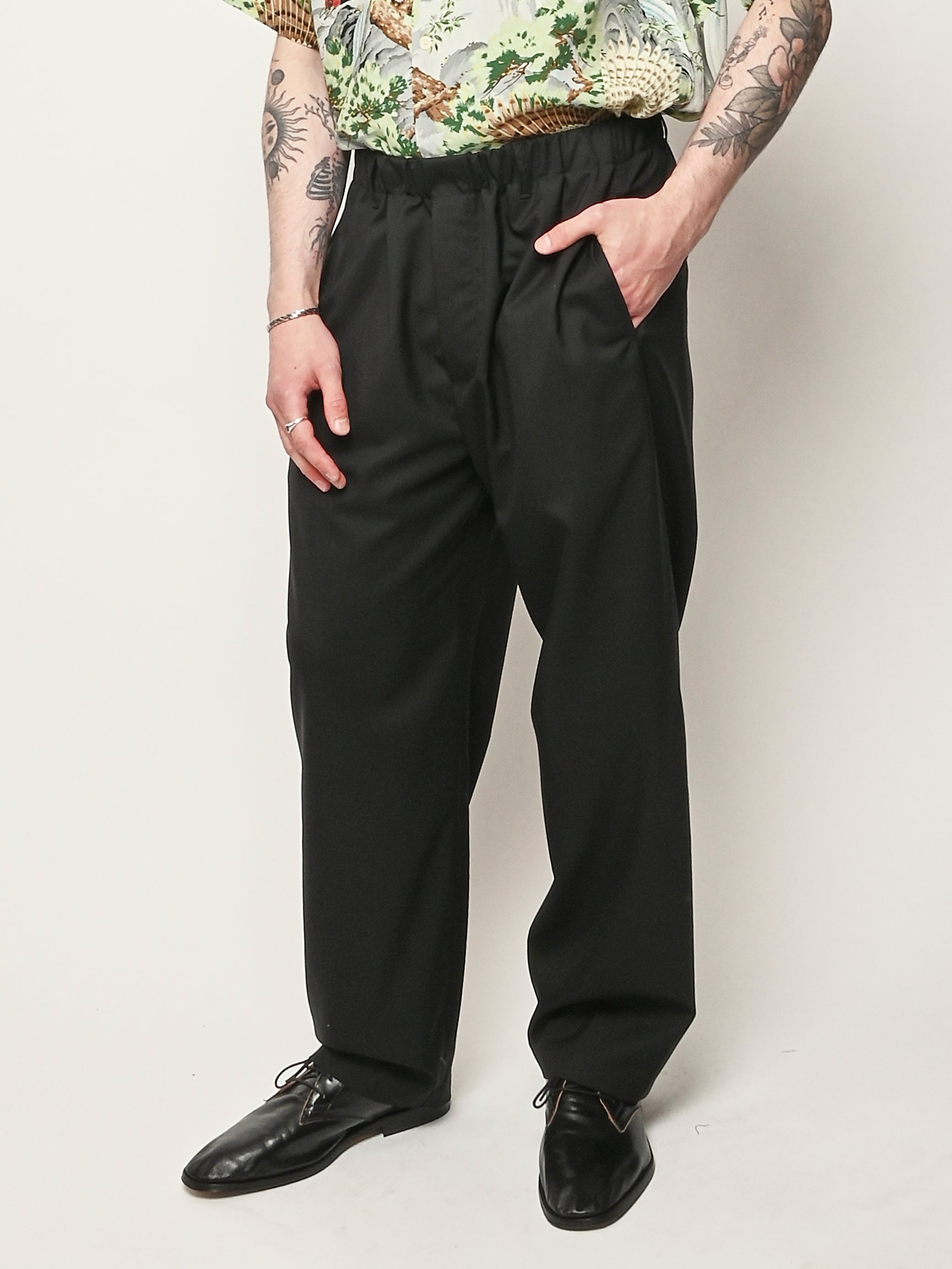 S.K. Manor Hill - Black Tilt Pant – Frances May