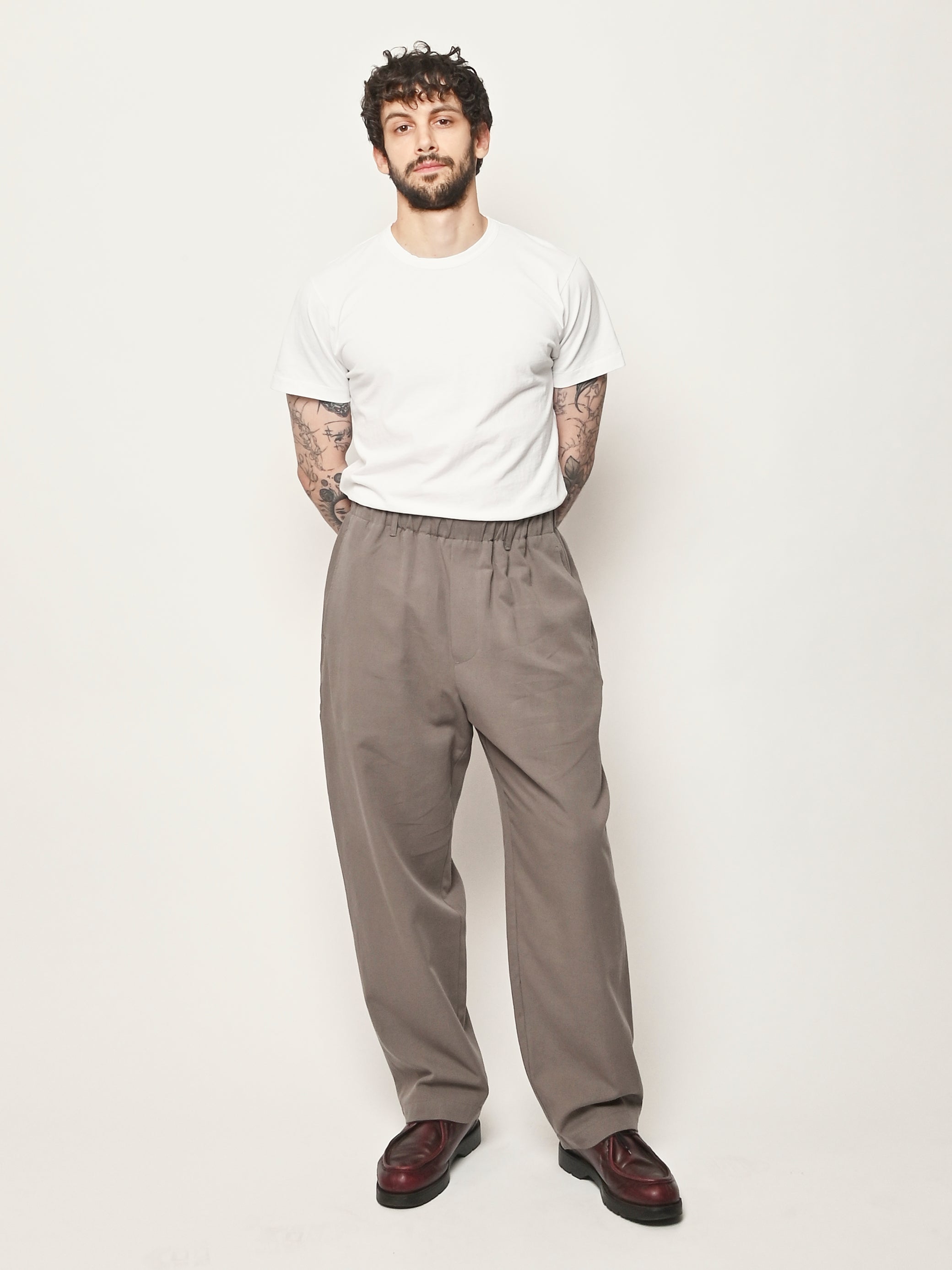 S.K. Manor Hill - Grey Tilt Pant – Frances May