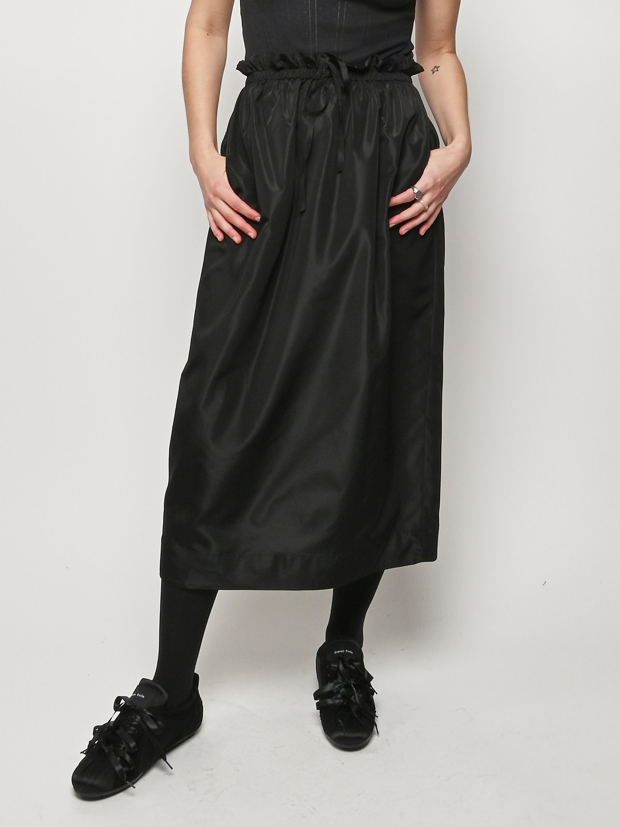 Simone Rocha - Black Gathered Waist Tulip Skirt Frances May Simone Rocha - Black Gathered Waist Tulip Skirt Frances May
