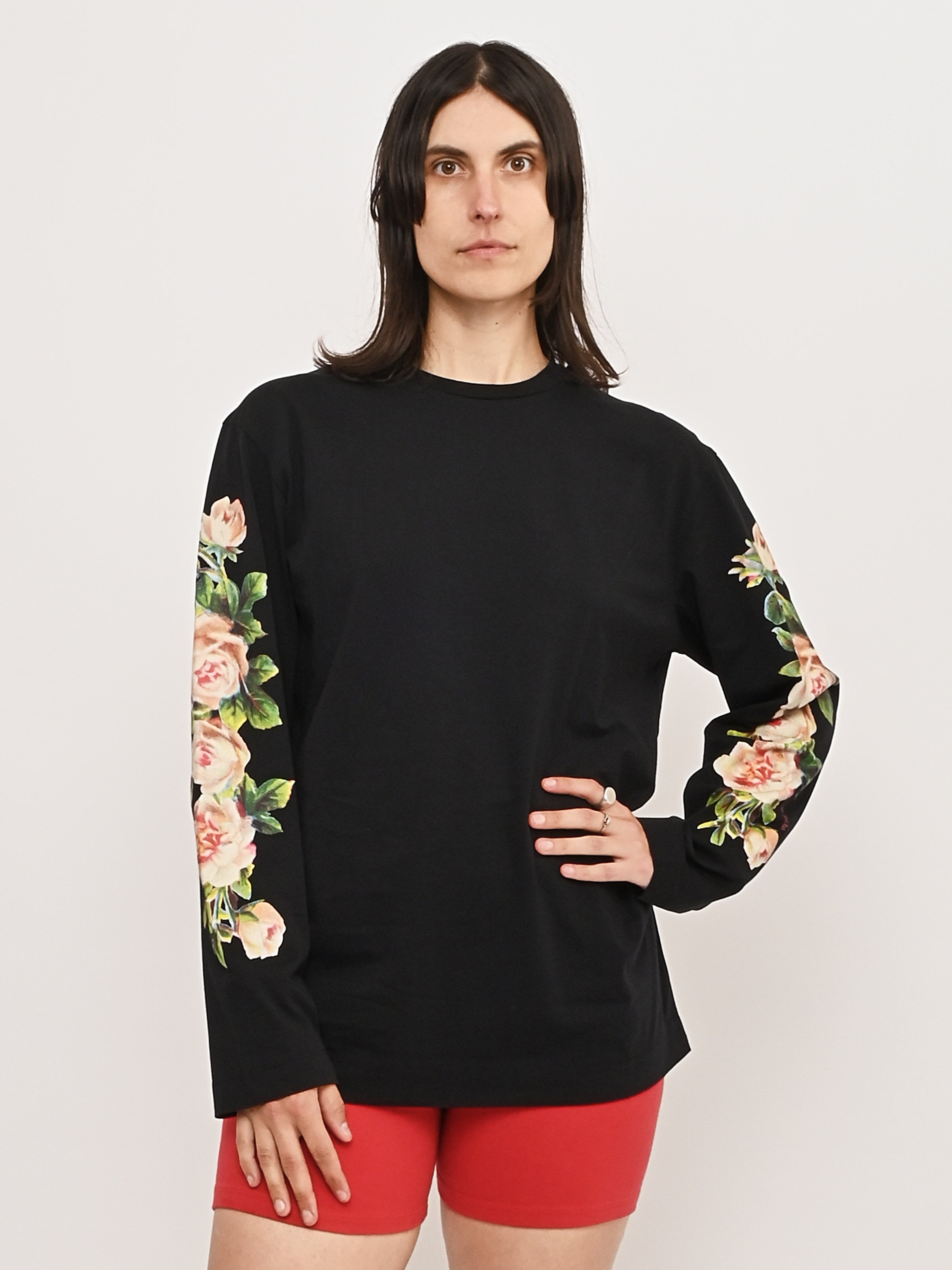 simone-rocha-black-rose-