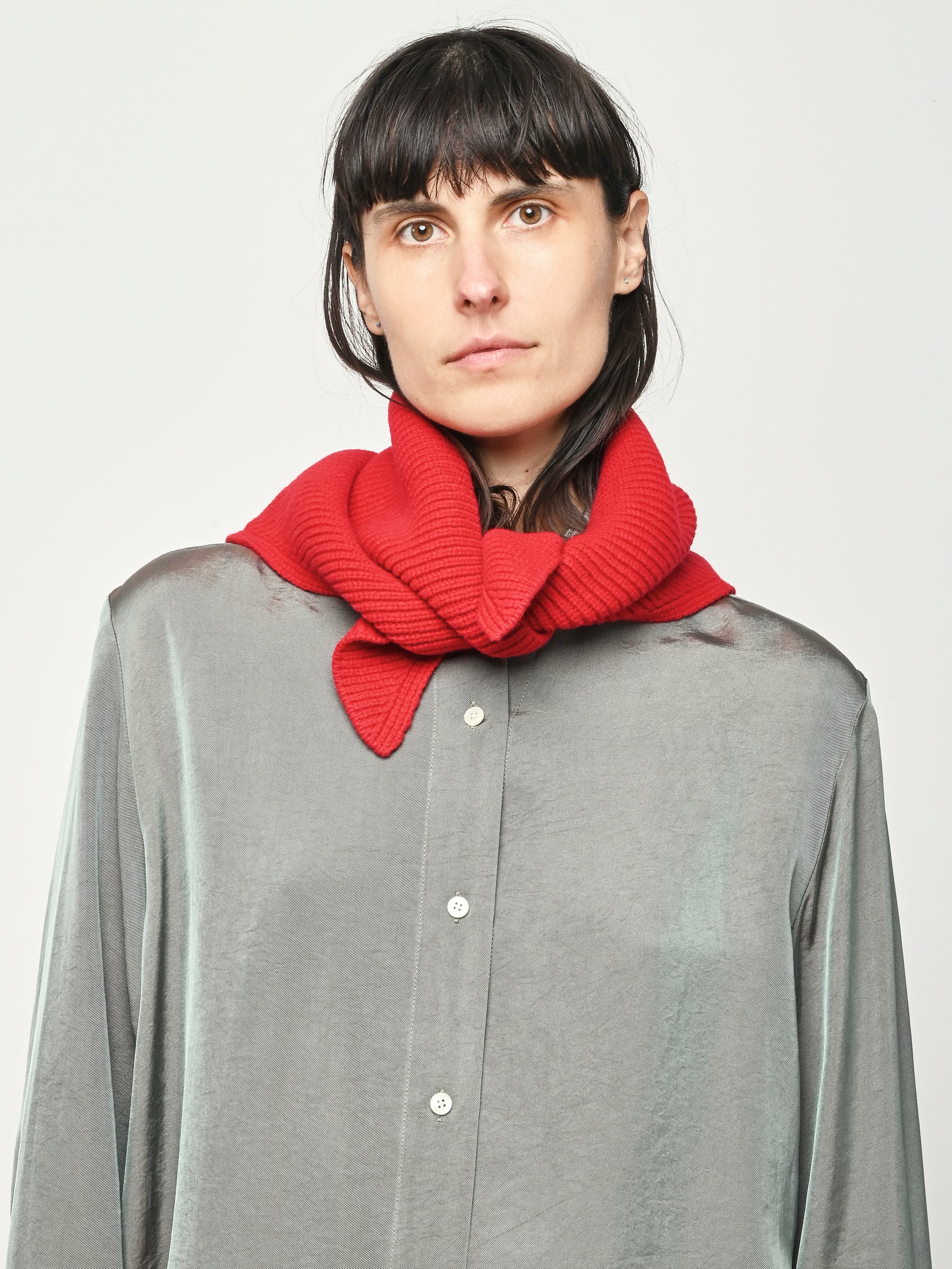 小物 StudioDoe Fleece Triangle Scarf Studio Nicholson - Crimson Isos 12GG Triangle Scarf – Frances May